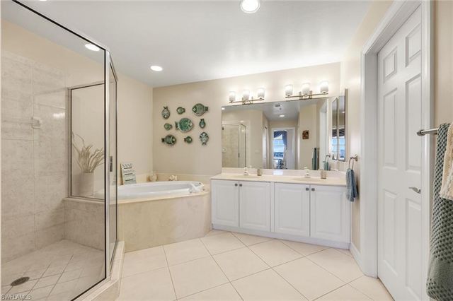 1121 Swallow Ave Apt 701, Marco Island, FL 34145