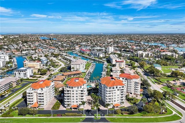 1121 Swallow Ave Apt 701, Marco Island, FL 34145