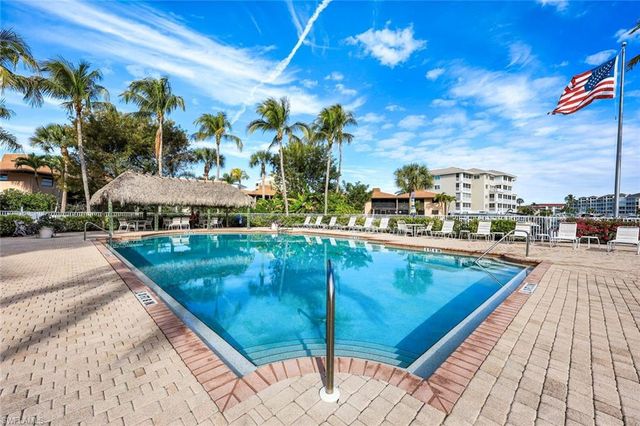 1121 Swallow Ave Apt 701, Marco Island, FL 34145