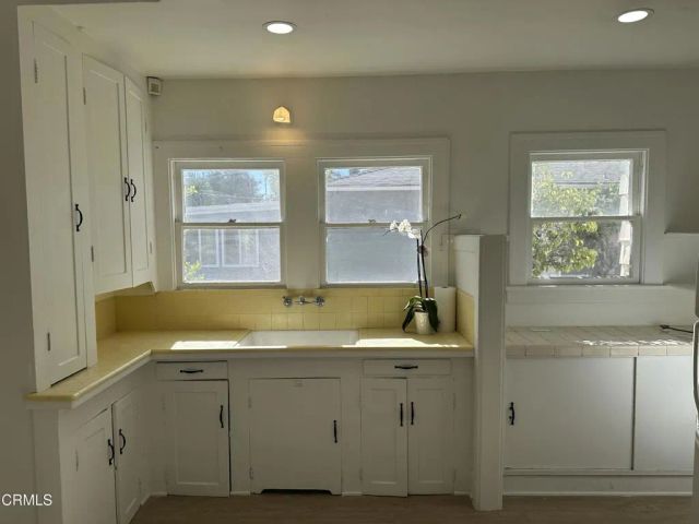 2122 Navarro Avenue, Altadena, CA 91001
