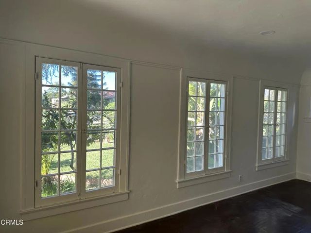 2122 Navarro Avenue, Altadena, CA 91001
