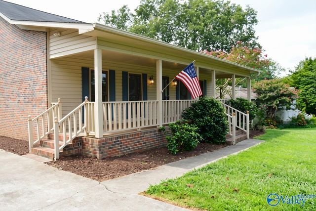 1710 McCullough Avenue NE, Huntsville, AL 35801