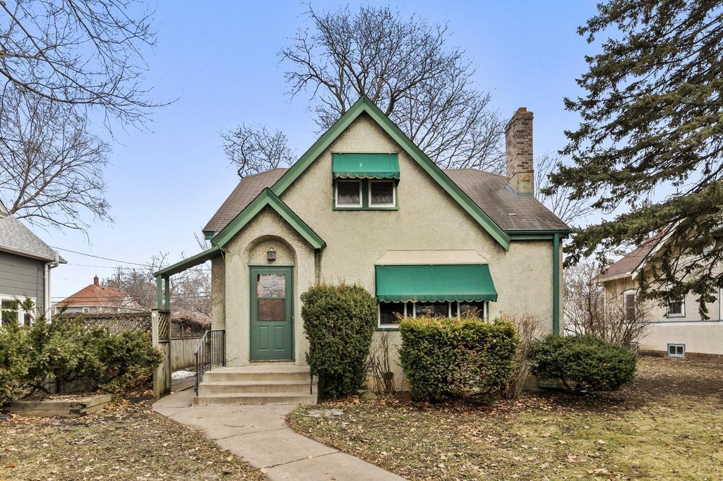 2737 Ulysses Street NE, Minneapolis, MN 55418