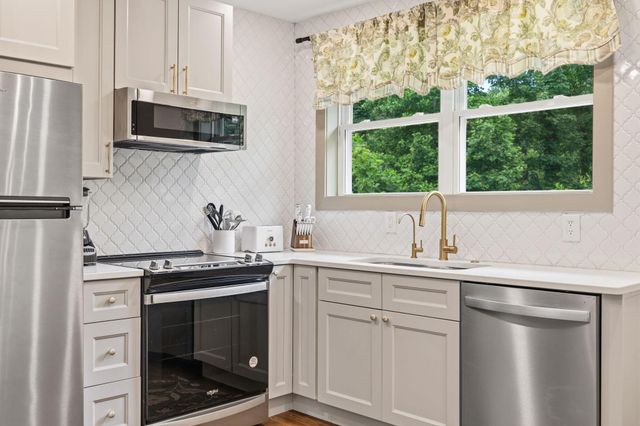 4675 University Drive, Collegedale, TN 37363