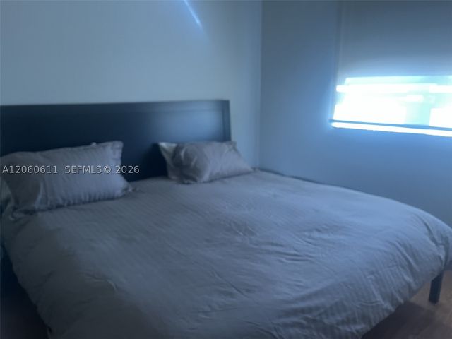 801 Brickell Key Blvd 2509, Miami, FL 33131