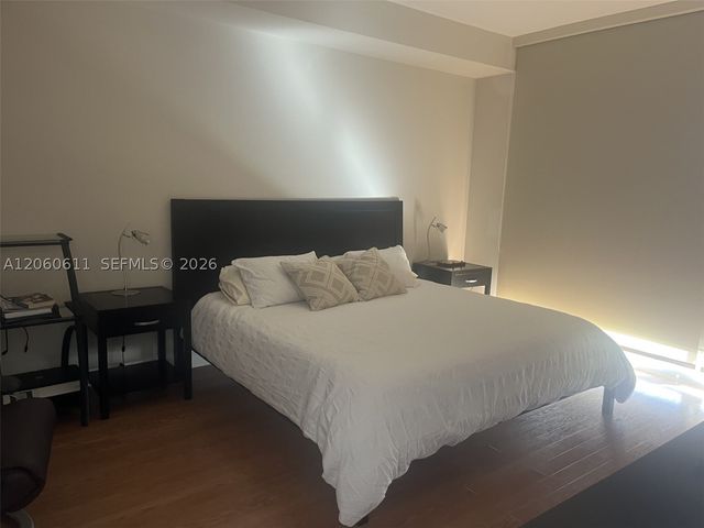 801 Brickell Key Blvd 2509, Miami, FL 33131