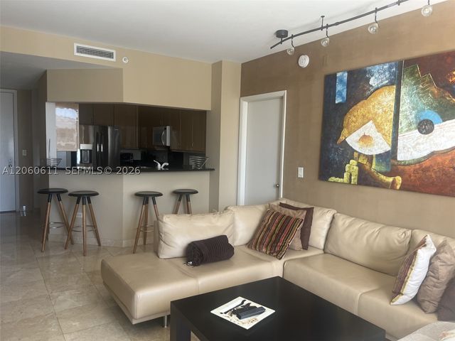 801 Brickell Key Blvd 2509, Miami, FL 33131