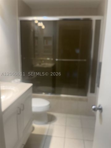 801 Brickell Key Blvd 2509, Miami, FL 33131