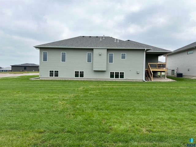 2601 S Galena Ave Avenue, Sioux Falls, SD 57110