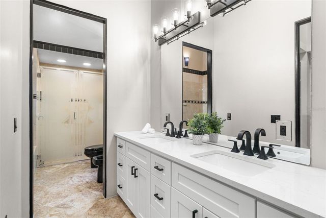 324 SIESTA DRIVE, Sarasota, FL 34242