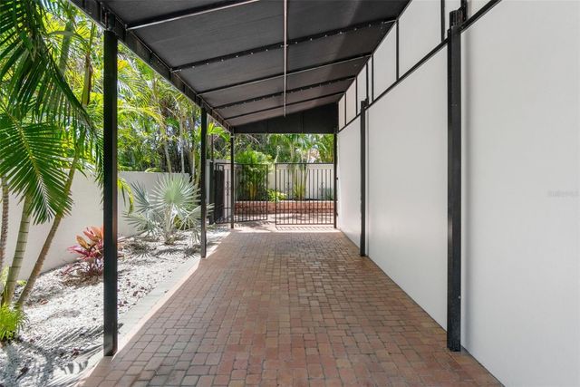 324 SIESTA DRIVE, Sarasota, FL 34242