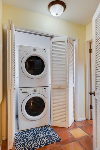 239 SOVRANO ROAD, Venice, FL 34285