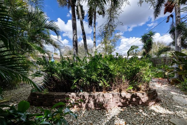 239 SOVRANO ROAD, Venice, FL 34285