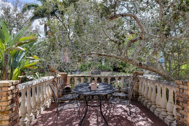 239 SOVRANO ROAD, Venice, FL 34285