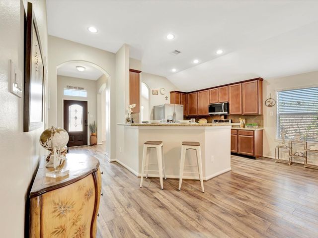 5011 Gulf Stream Lane, Bacliff, TX 77518