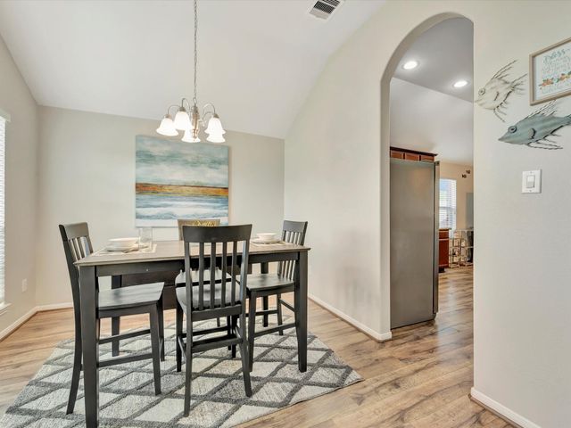 5011 Gulf Stream Lane, Bacliff, TX 77518