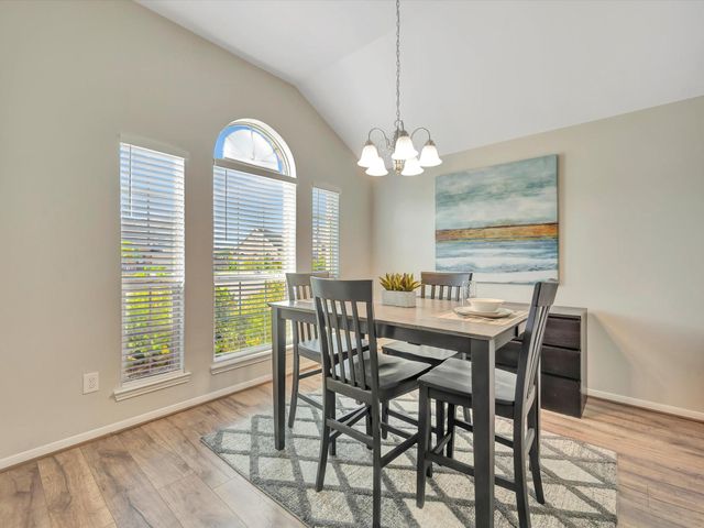 5011 Gulf Stream Lane, Bacliff, TX 77518