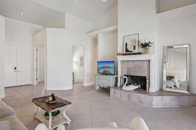 8072 CANYON LAKE CIRCLE, Orlando, FL 32835