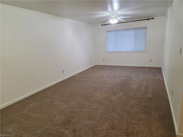 103 Lake Powell Rd Apt F, Williamsburg, VA 23185