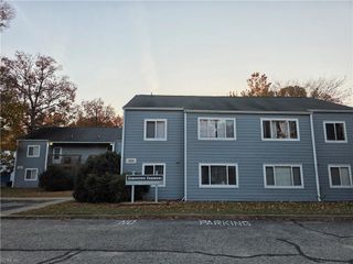 103 Lake Powell Rd Apt F, Williamsburg, VA 23185