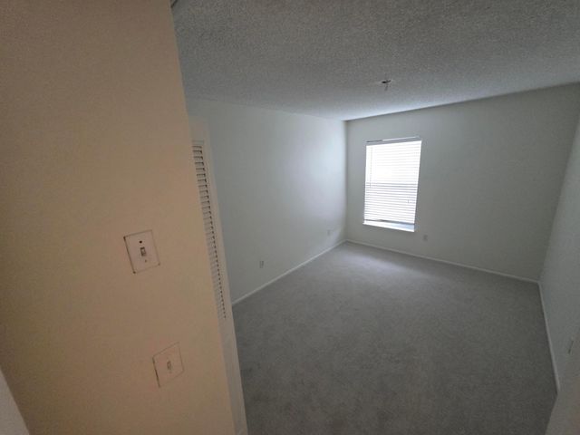 4041 NW Cinnamon Tree Circle, Jensen Beach, FL 34957