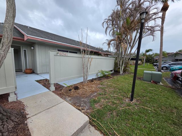 4041 NW Cinnamon Tree Circle, Jensen Beach, FL 34957