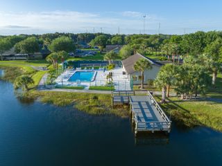 4041 NW Cinnamon Tree Circle, Jensen Beach, FL 34957