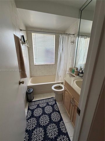 8532 SW 211th Ter, Cutler Bay, FL 33189