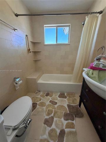 8532 SW 211th Ter, Cutler Bay, FL 33189