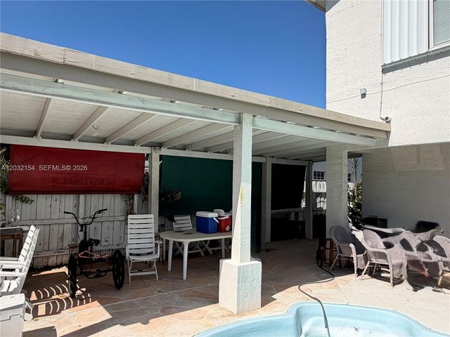 8532 SW 211th Ter, Cutler Bay, FL 33189