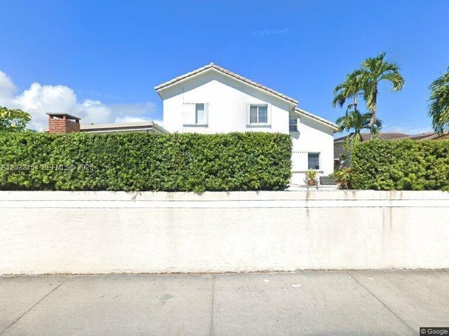 8532 SW 211th Ter, Cutler Bay, FL 33189