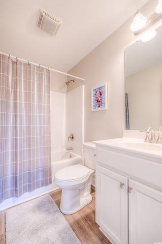 2000 Kayak Kove Ct., Murrells Inlet, SC 29576