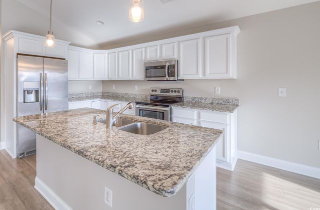 2000 Kayak Kove Ct., Murrells Inlet, SC 29576