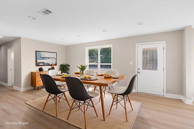 1614 13th Street, Huntsville, TX 77340