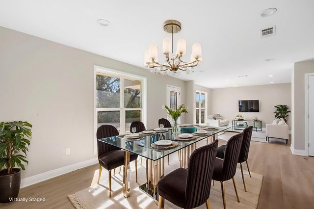 1614 13th Street, Huntsville, TX 77340