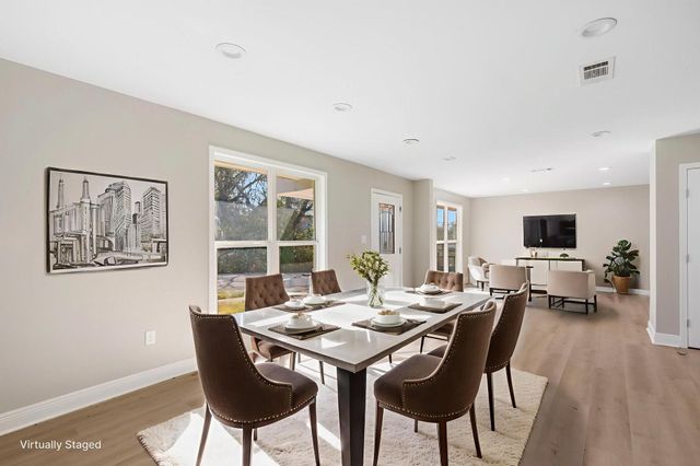 1614 13th Street, Huntsville, TX 77340