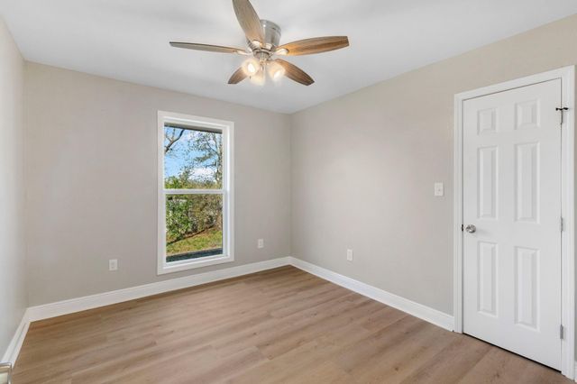 1614 13th Street, Huntsville, TX 77340