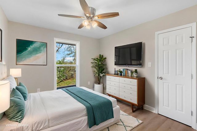 1614 13th Street, Huntsville, TX 77340