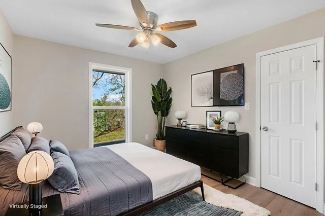 1614 13th Street, Huntsville, TX 77340