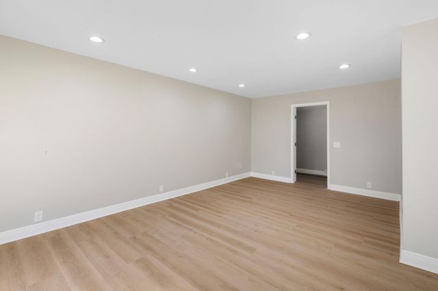 1614 13th Street, Huntsville, TX 77340