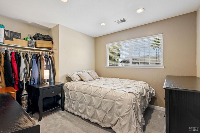 524 N Orchard Ave, Vacaville, CA 95688