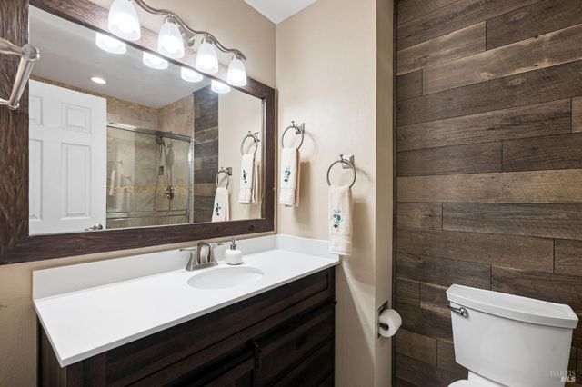 524 N Orchard Ave, Vacaville, CA 95688