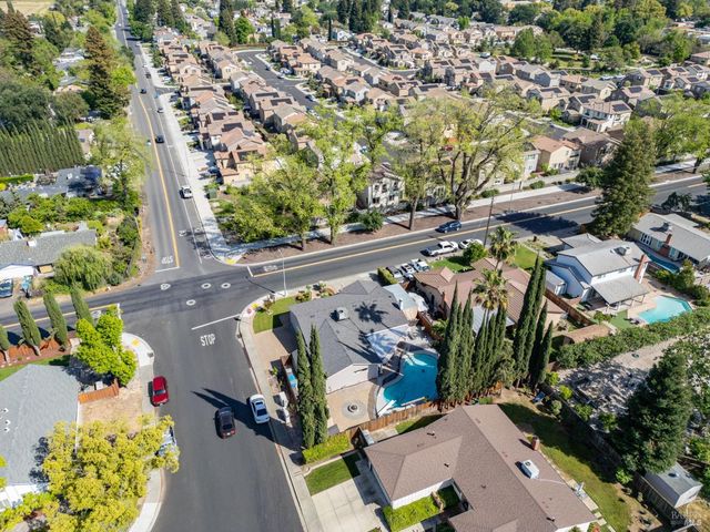 524 N Orchard Ave, Vacaville, CA 95688