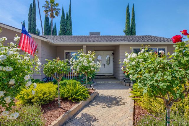 524 N Orchard Ave, Vacaville, CA 95688