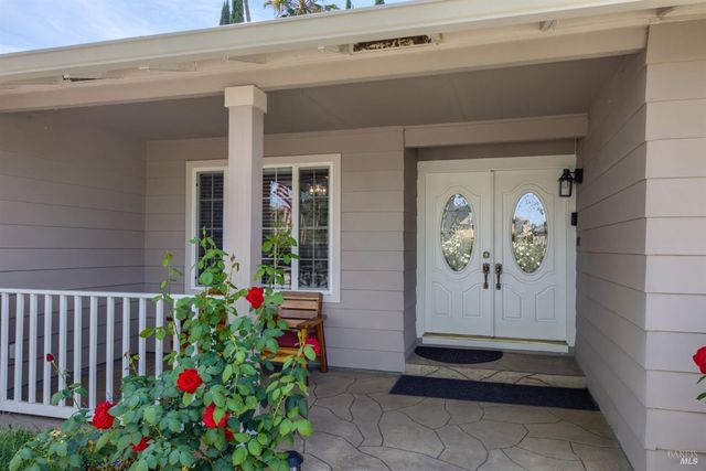 524 N Orchard Ave, Vacaville, CA 95688