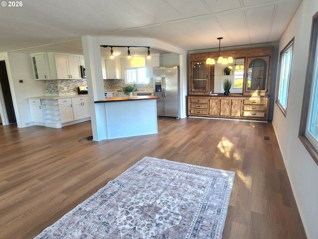 507 N 19TH Ave 29, Cornelius, OR 97113