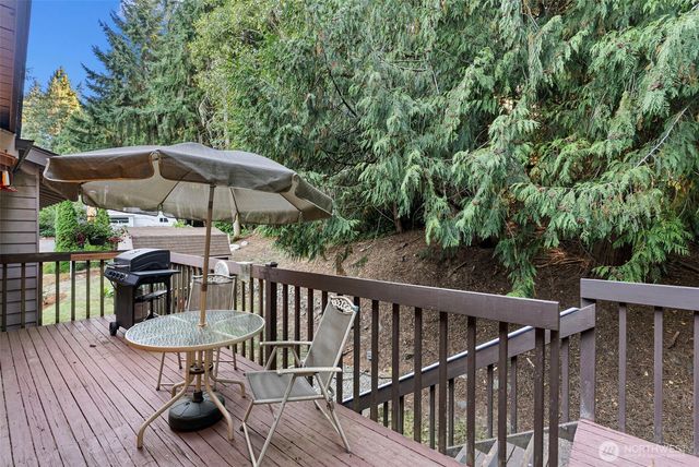 4417 NW Cascade Street, Silverdale, WA 98383
