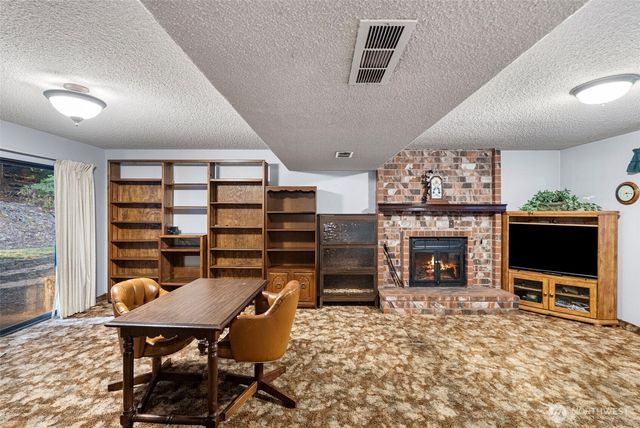 4417 NW Cascade Street, Silverdale, WA 98383