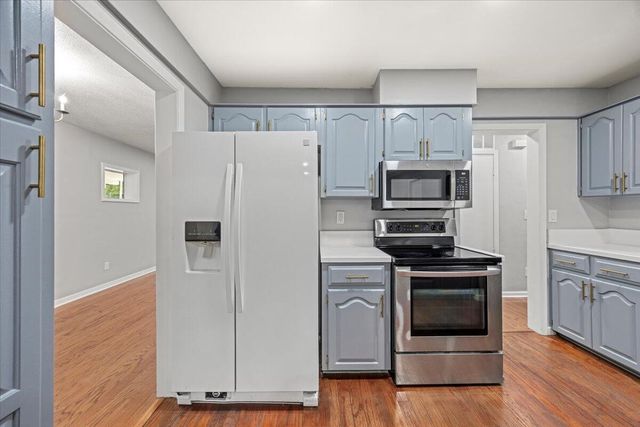 318 NW Oakland Circle, Fort Walton Beach, FL 32548