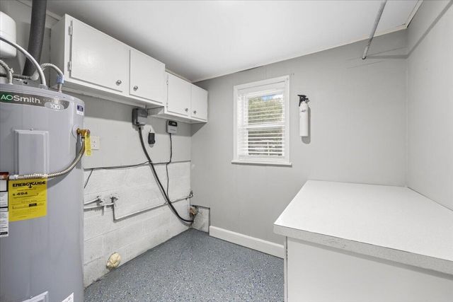 318 NW Oakland Circle, Fort Walton Beach, FL 32548